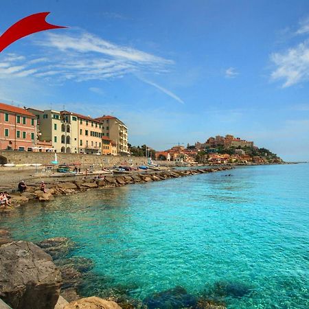 Villa Casa A 2 Passi Dal Mare Con Patio Privato à Imperia Extérieur photo