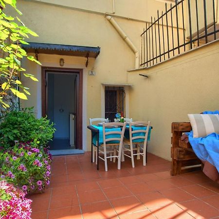 Villa Casa A 2 Passi Dal Mare Con Patio Privato à Imperia Extérieur photo