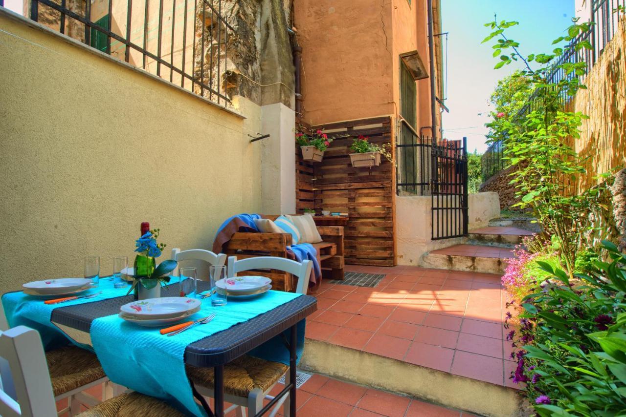 Villa Casa A 2 Passi Dal Mare Con Patio Privato à Imperia Extérieur photo
