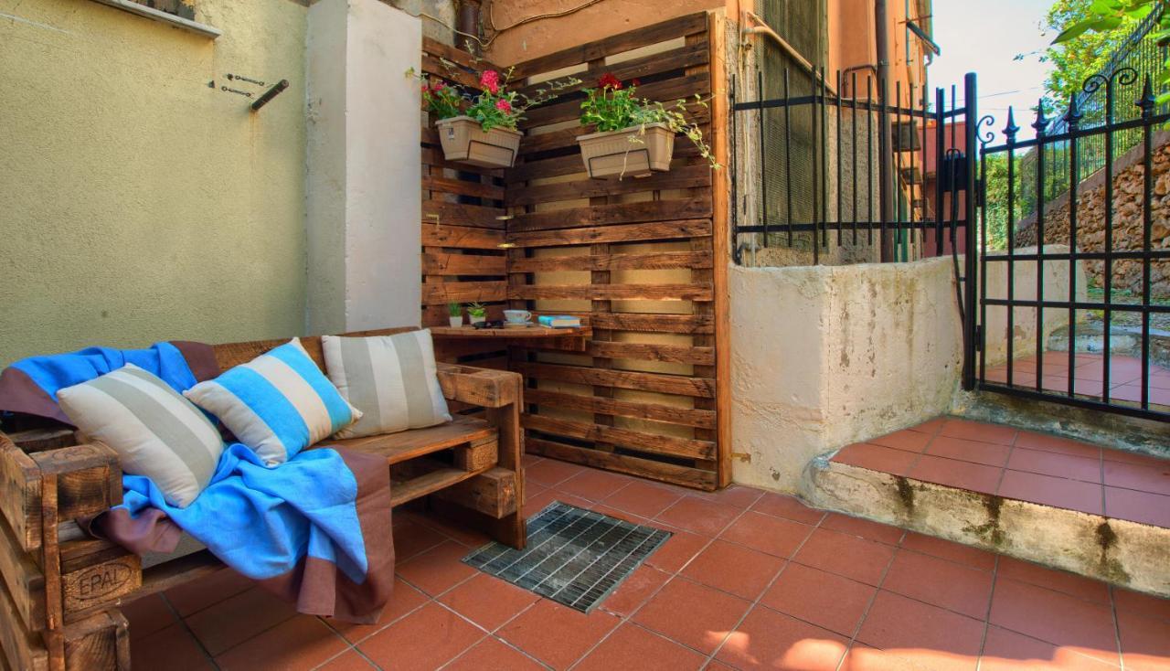 Villa Casa A 2 Passi Dal Mare Con Patio Privato à Imperia Extérieur photo