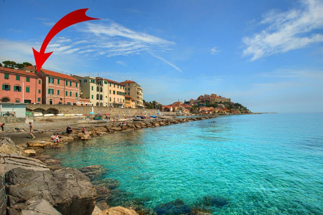 Villa Casa A 2 Passi Dal Mare Con Patio Privato à Imperia Extérieur photo
